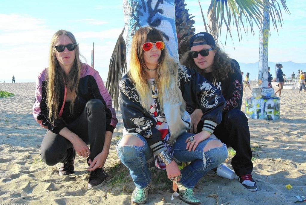 black-bananas-20140701