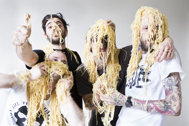 COUBIAC - Lunch (photo presse)